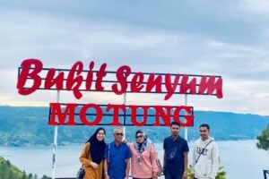 WISATA BUKIT SENYUM MOTUNG