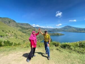 Eksplor Bukit Holbung Samosir