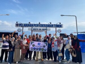 Danau Toba dan Kenangan yang Datang Tanpa Dirancang
